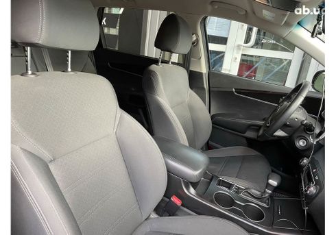 Kia Sorento 2020 - фото 13