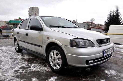 Opel Astra 2002 - фото 8