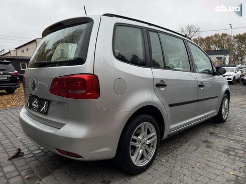 Volkswagen Touran 2014 - фото 15