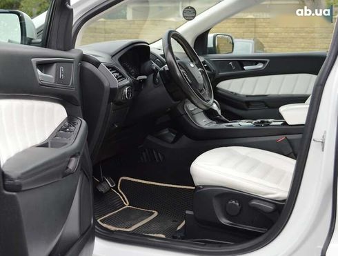 Ford Edge 2016 - фото 18