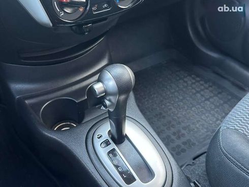 Nissan Versa 2015 - фото 29