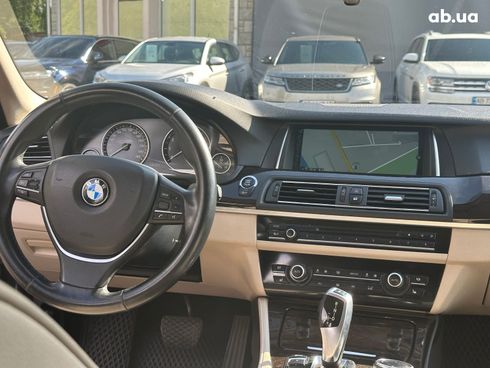 BMW 5 серия 2013 серый - фото 25