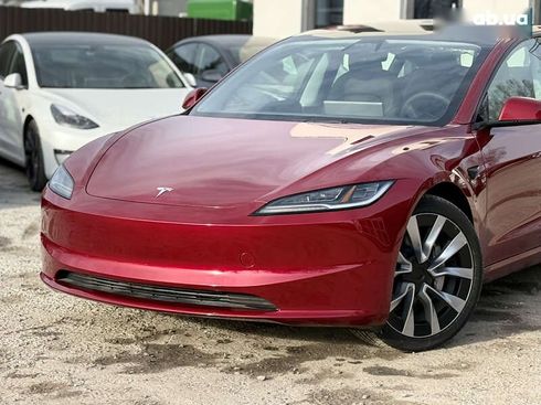 Tesla Model 3 2024 - фото 2