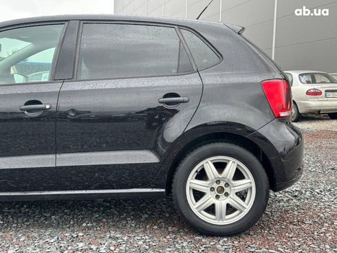 Volkswagen Polo 2011 черный - фото 5