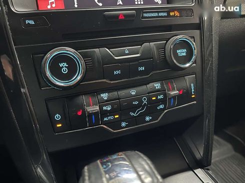 Ford Explorer 2017 - фото 20