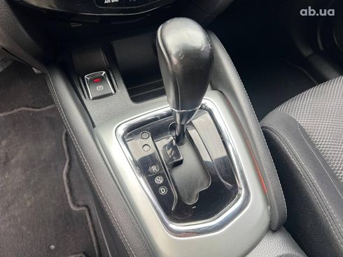 Nissan Qashqai 2017 белый - фото 31