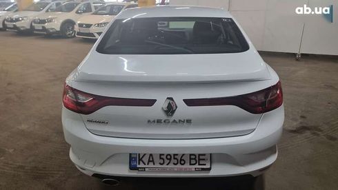 Renault Megane 2020 - фото 15