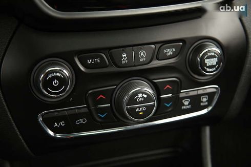 Jeep Cherokee 2018 - фото 19