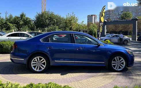 Volkswagen Passat 2016 - фото 8