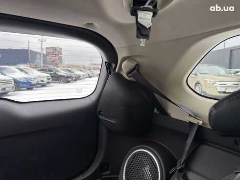 Mitsubishi Outlander 2016 белый - фото 43