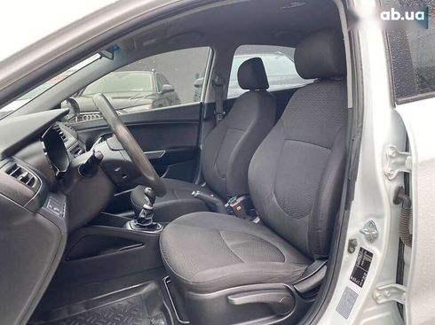 Kia Rio 2011 - фото 14