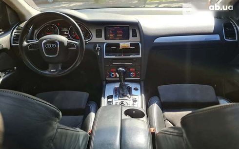 Audi Q7 2010 - фото 15