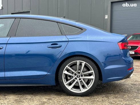 Audi A5 2018 синий - фото 4