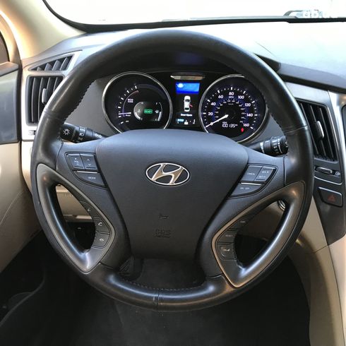 Hyundai Sonata 2015 белый - фото 13