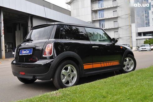MINI John Cooper Works 2010 - фото 17