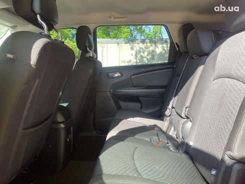Dodge Journey 2017 красный - фото 12