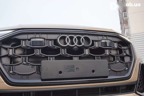 Audi Q8 2023 - фото 12