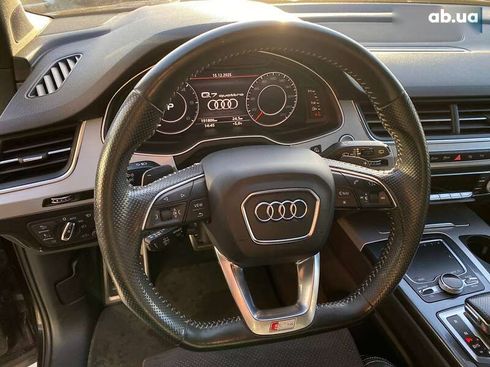 Audi Q7 2018 - фото 14