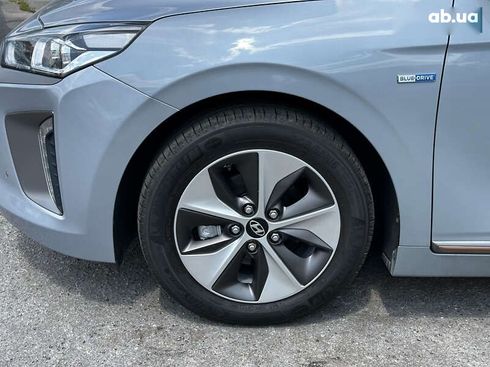 Hyundai Ioniq 2017 - фото 18