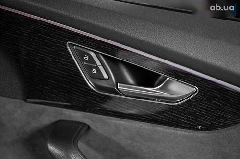 Audi Q8 2021 - фото 9