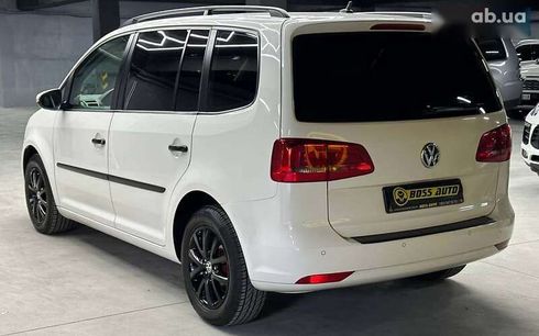 Volkswagen Touran 2012 - фото 4