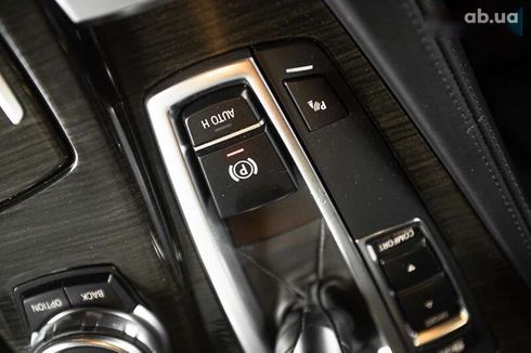 BMW 5 серия 2015 - фото 24