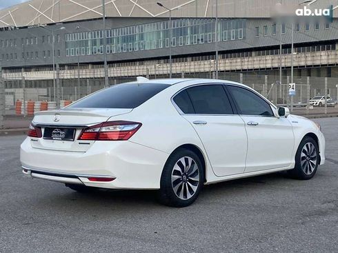 Honda Accord 2017 - фото 4