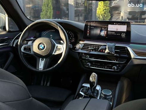 BMW 5 серия 2020 - фото 14