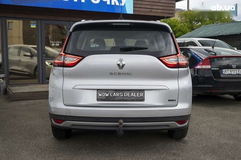 Renault Scenic 2017 - фото 11