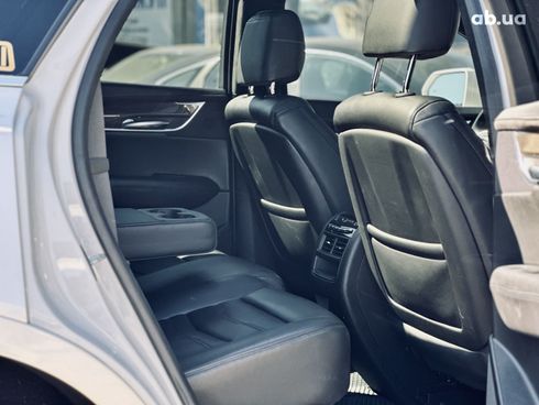 Cadillac XT5 2017 белый - фото 19