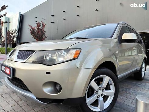 Mitsubishi Outlander XL 2007 - фото 3