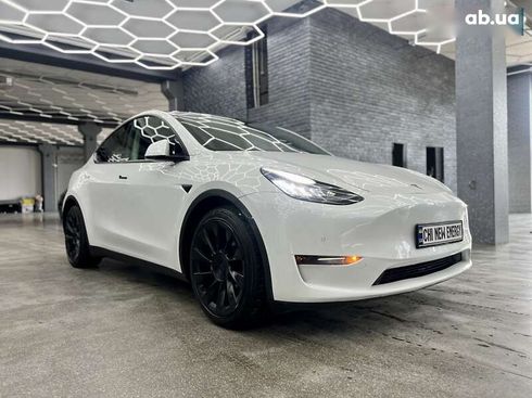 Tesla Model Y 2021 - фото 3