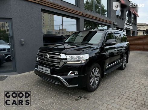 Toyota Land Cruiser 2015 - фото 4