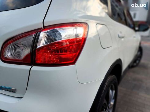 Nissan Qashqai 2012 - фото 20