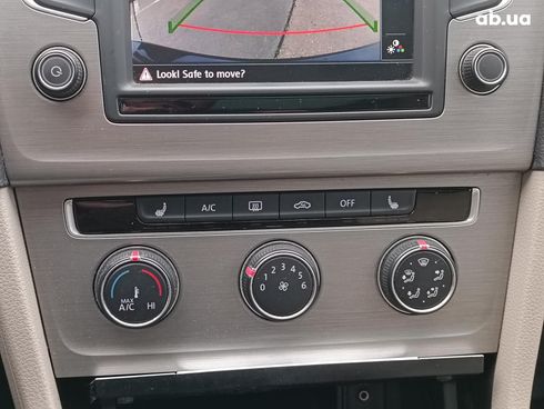 Volkswagen Golf 2015 черный - фото 30