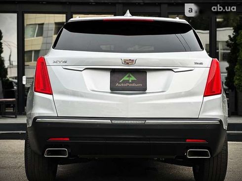 Cadillac XT5 2017 - фото 14