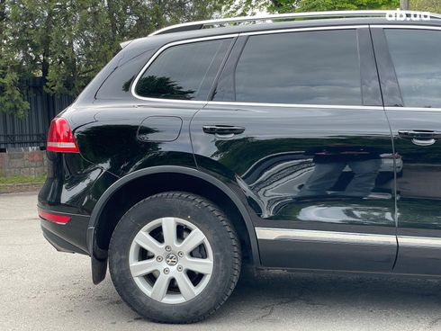 Volkswagen Touareg 2013 черный - фото 8