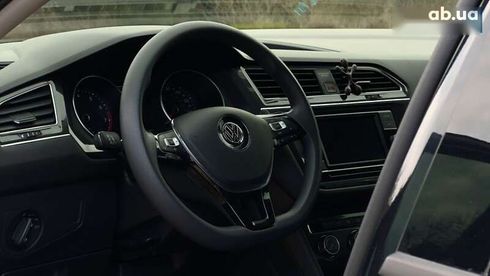 Volkswagen Tiguan 2019 - фото 8