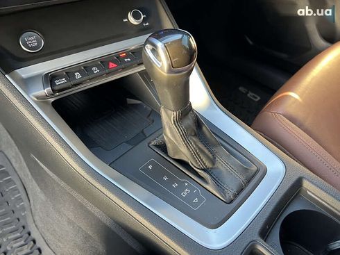 Audi Q3 2019 - фото 21