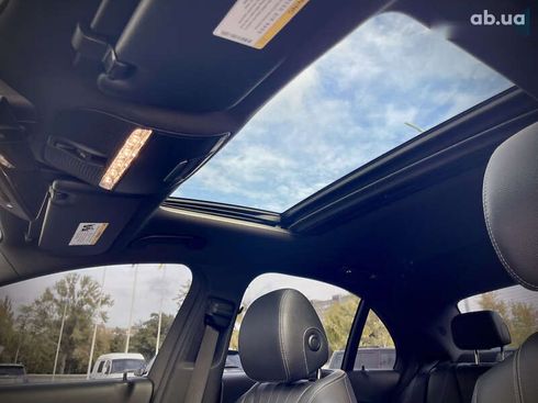 Mercedes-Benz E-Класс 2019 - фото 17