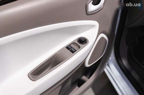 Renault Zoe 2018 - фото 12