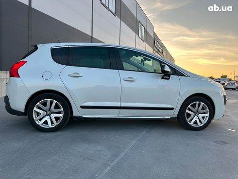 Peugeot 3008 2012 белый - фото 13