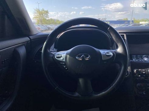 Infiniti QX70 2015 - фото 19
