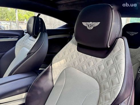 Bentley Continental GT 2022 - фото 21