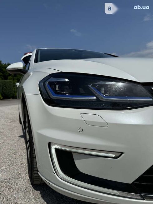 Volkswagen e-Golf 2017 - фото 22