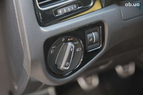Volkswagen Golf GTI 2019 - фото 20