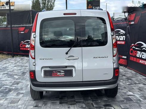 Renault Kangoo 2016 - фото 12