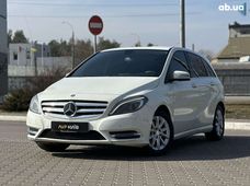 Продаж вживаних Mercedes-Benz B-Класс 2014 року в Києві - купити на Автобазарі