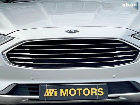 Ford Fusion 2018 - фото 10