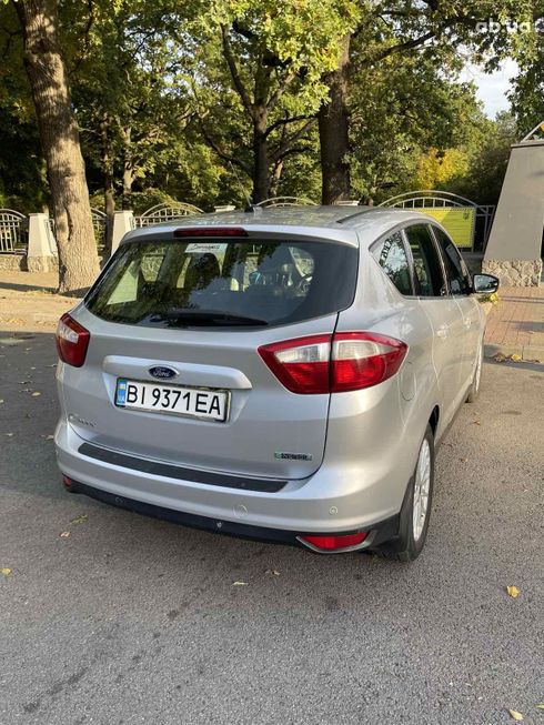 Ford C-Max 2013 - фото 6